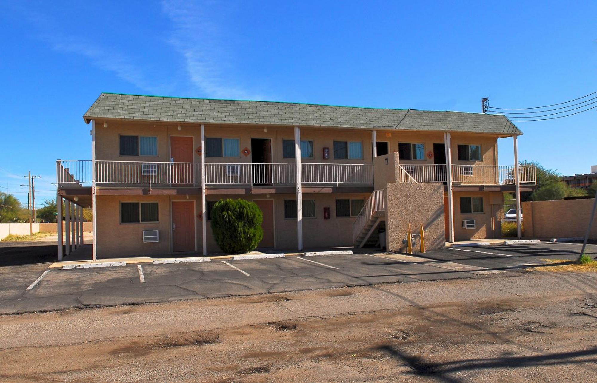 Stone Inn Extended Stay U Of A Tucson Exterior foto